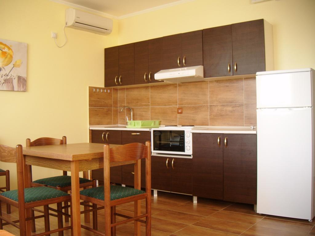 Apartments Bombona Utjeha Habitación foto