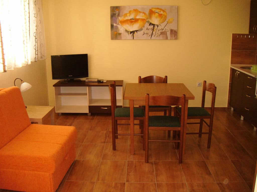 Apartments Bombona Utjeha Habitación foto